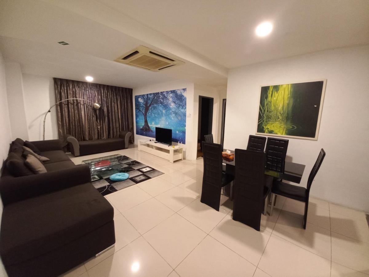 One Maxim Residence At Taragon クアラルンプール エクステリア 写真