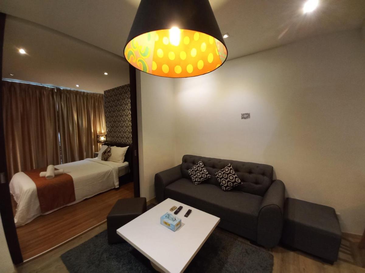 One Maxim Residence At Taragon クアラルンプール エクステリア 写真