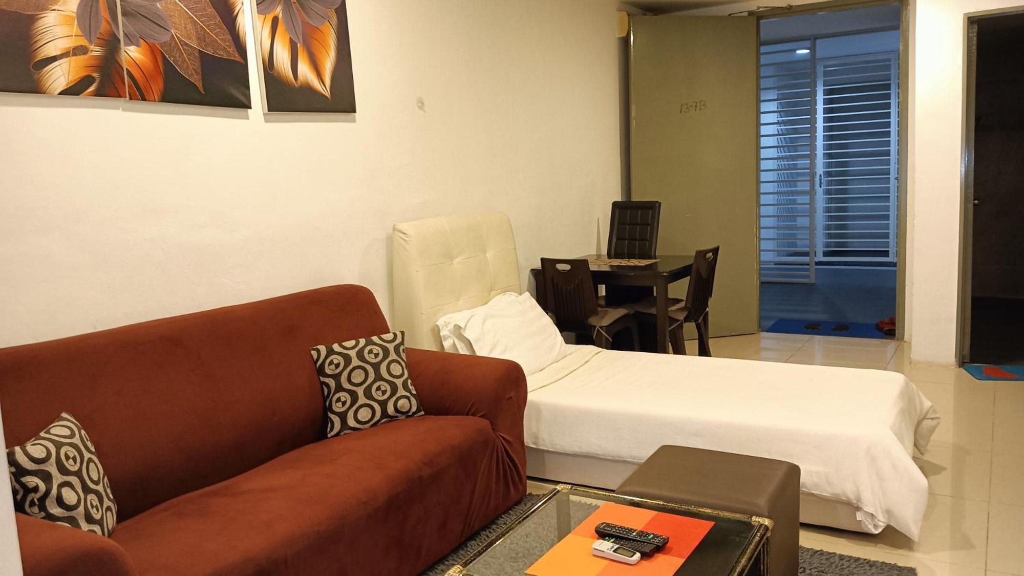 One Maxim Residence At Taragon クアラルンプール エクステリア 写真