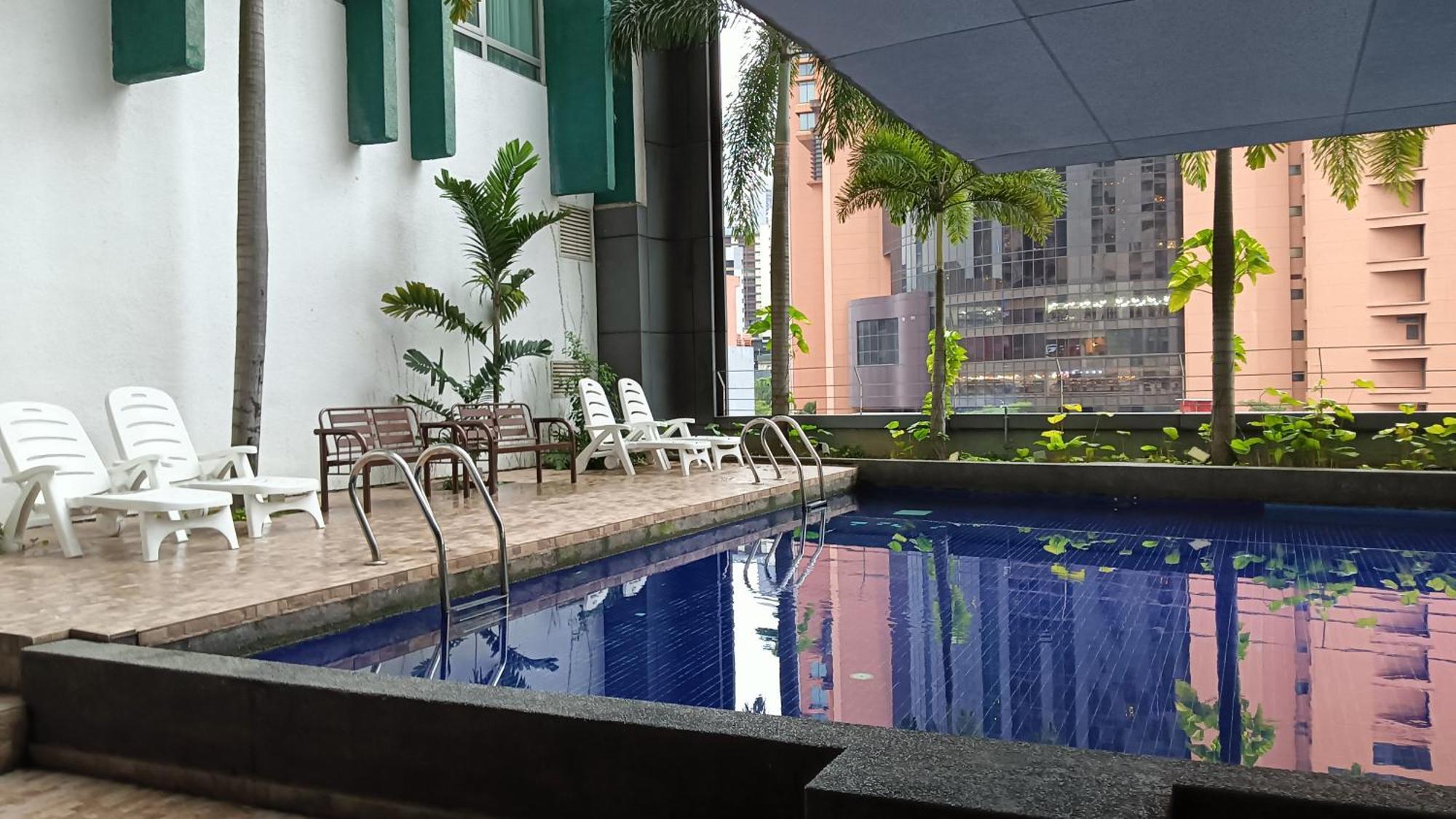 One Maxim Residence At Taragon クアラルンプール エクステリア 写真