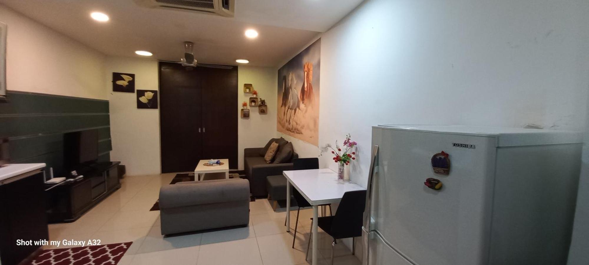 One Maxim Residence At Taragon クアラルンプール エクステリア 写真