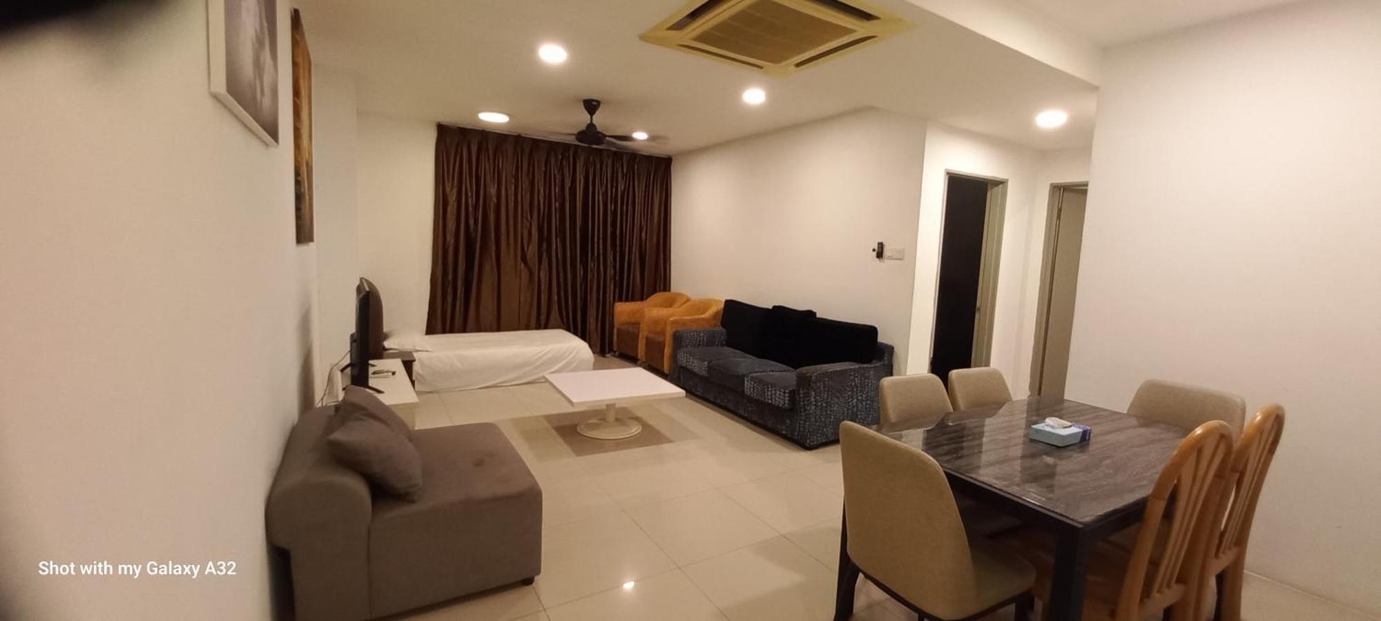 One Maxim Residence At Taragon クアラルンプール エクステリア 写真