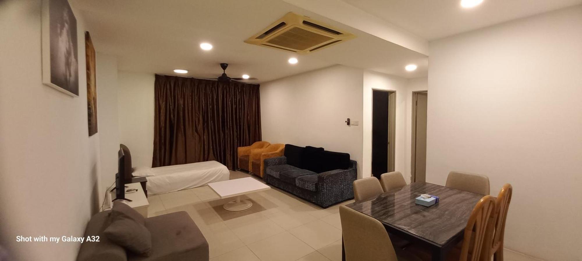 One Maxim Residence At Taragon クアラルンプール エクステリア 写真