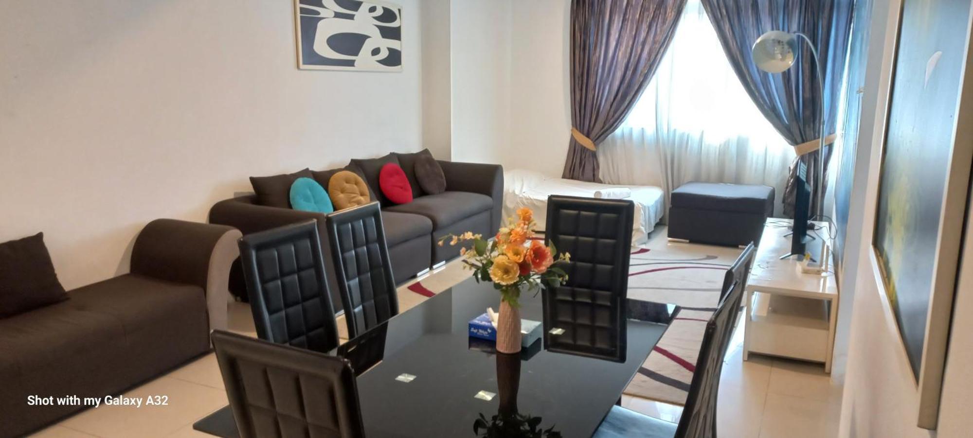 One Maxim Residence At Taragon クアラルンプール エクステリア 写真
